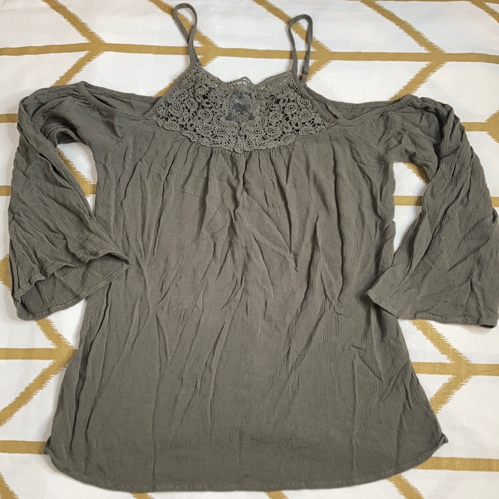 Maurices Boho Cold Shoulder Flowy Lace Top XS